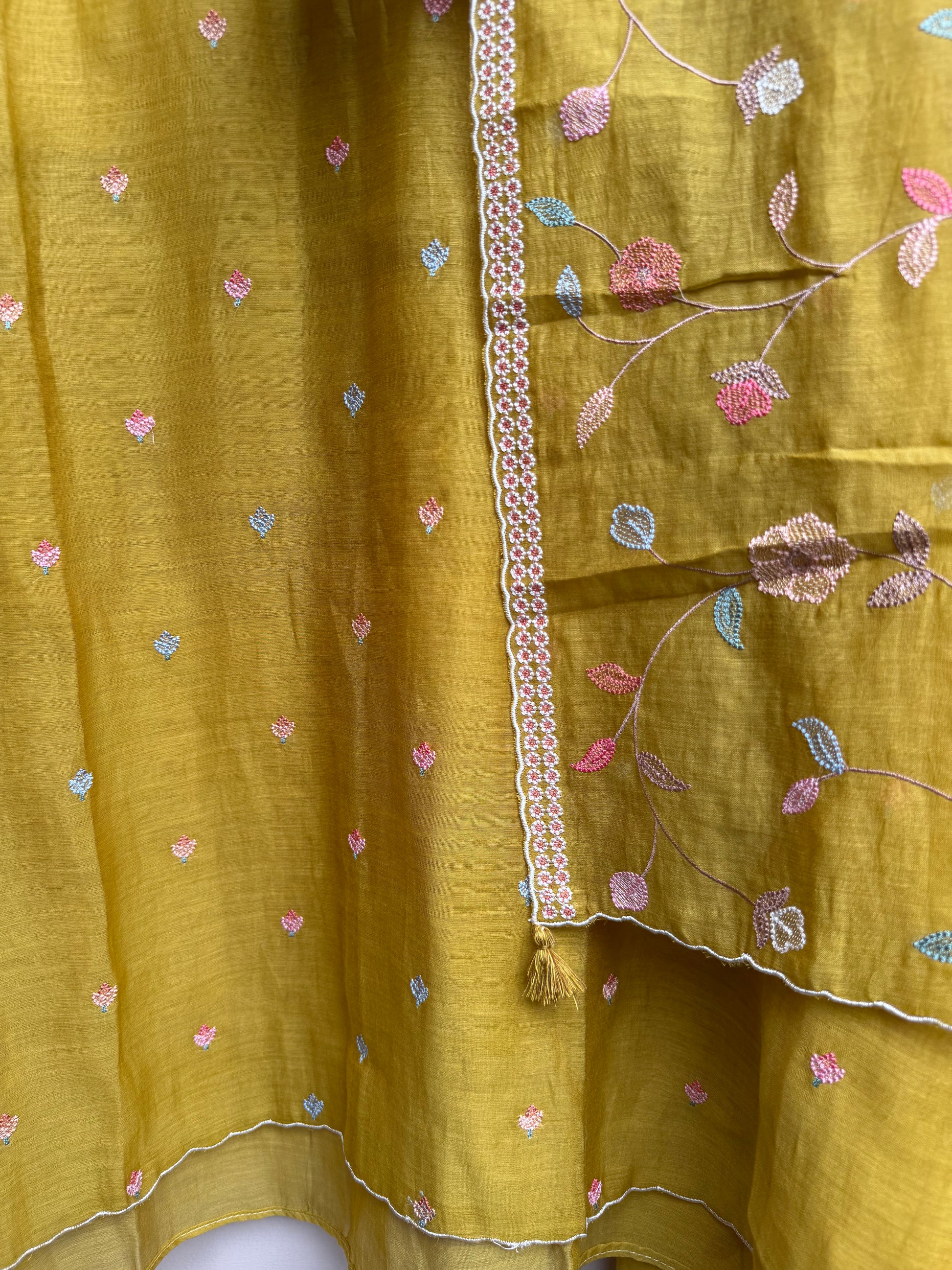 Noor Zariya Unstitched Suit