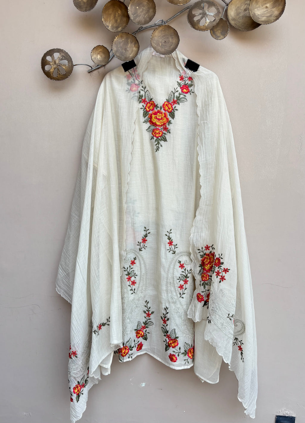 Ivory Bloom Whisper Unstitched Suit
