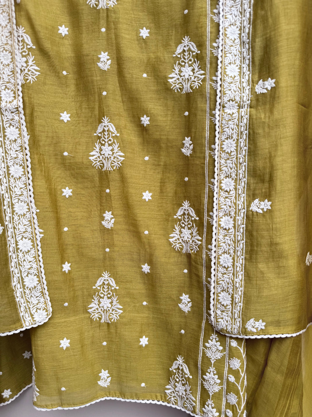 Zehra Grace Mulmul Chanderi Unstitched Suit