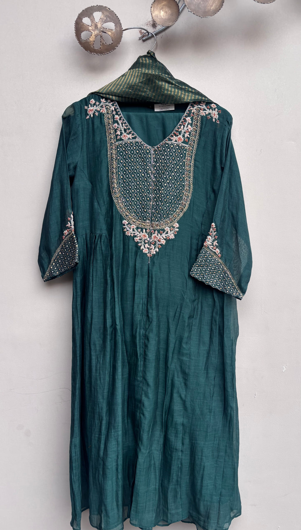 Mehrunnisa Mulmul Chanderi Kurta Set
