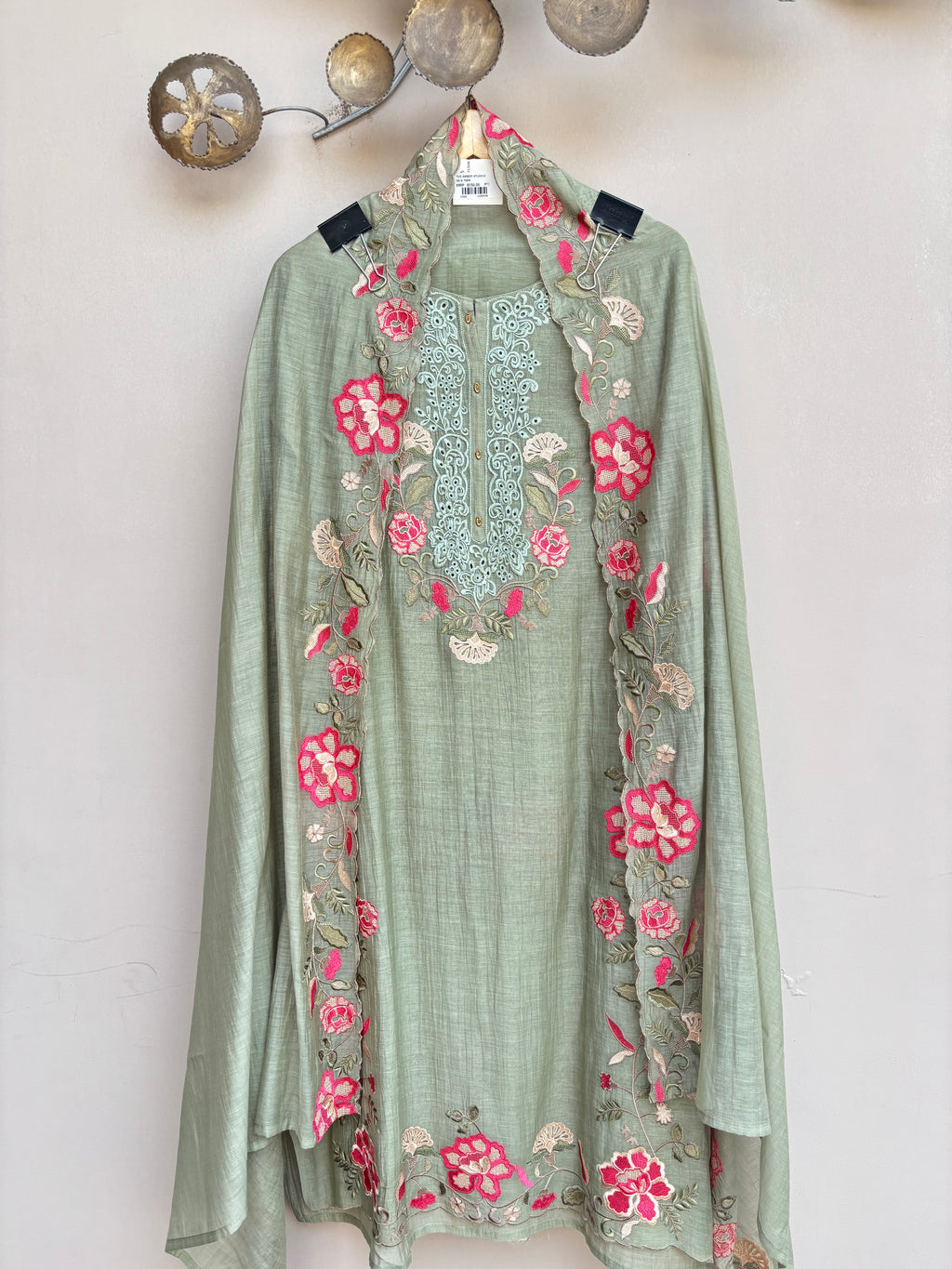 Noor-e-Gul Mulmul Chanderi Unstitched Suit