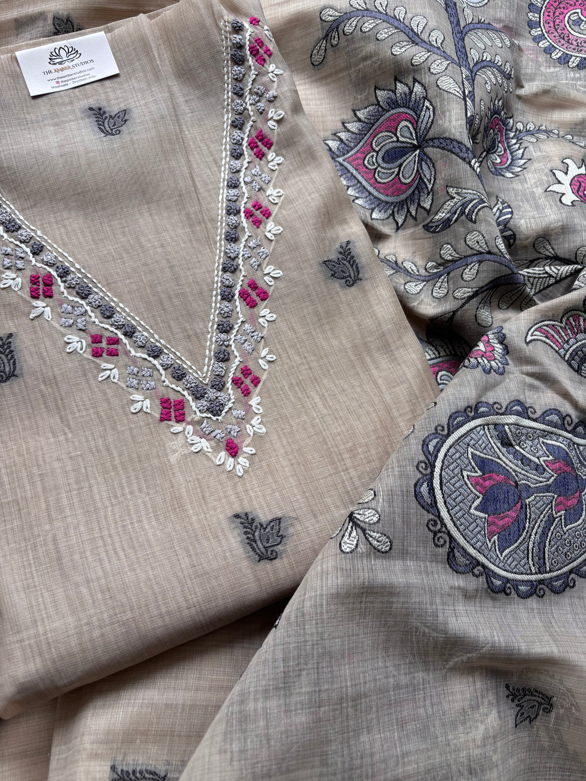 Kanaklata Jamdani Cotton Unstitched Suit