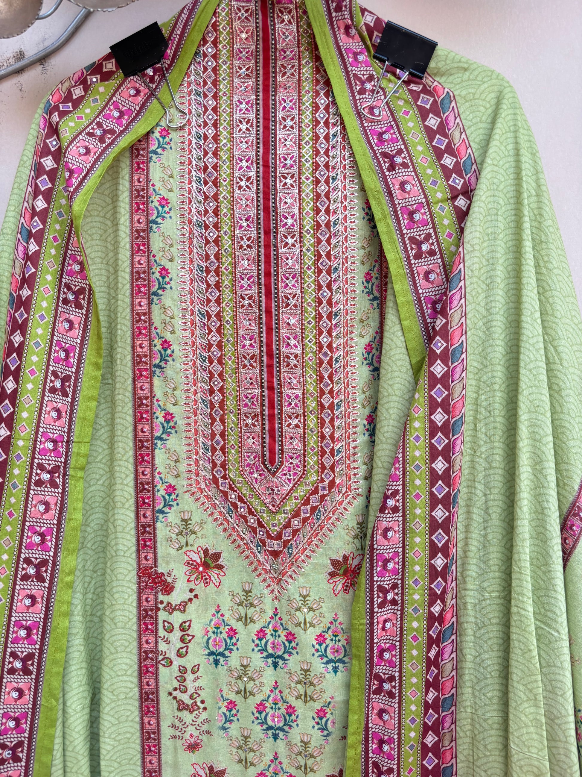 Gulnaar Bloom Unstitched Suit