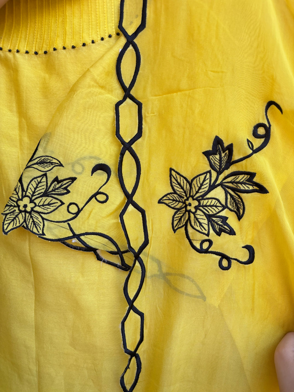 Shazmin Pure Chanderi Silk Unstitched Suit