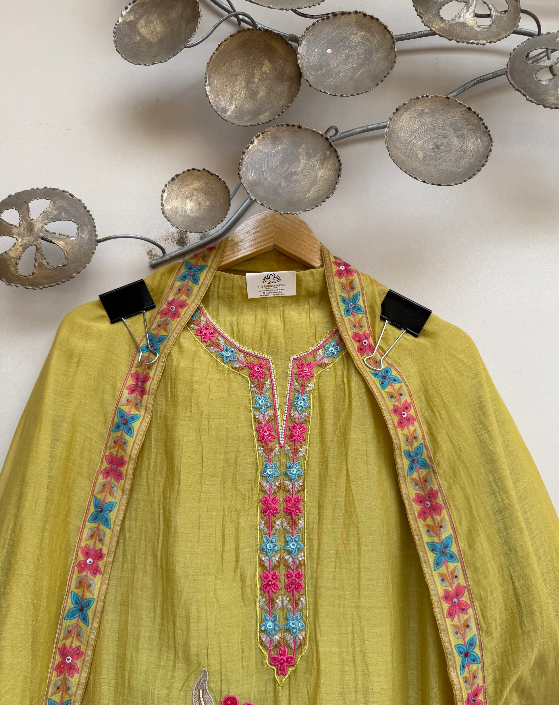 Aabroo Bloom Unstitched Suit