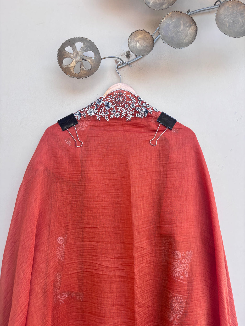 Lameesa Luxe Mulmul Chanderi Unstitched Suit
