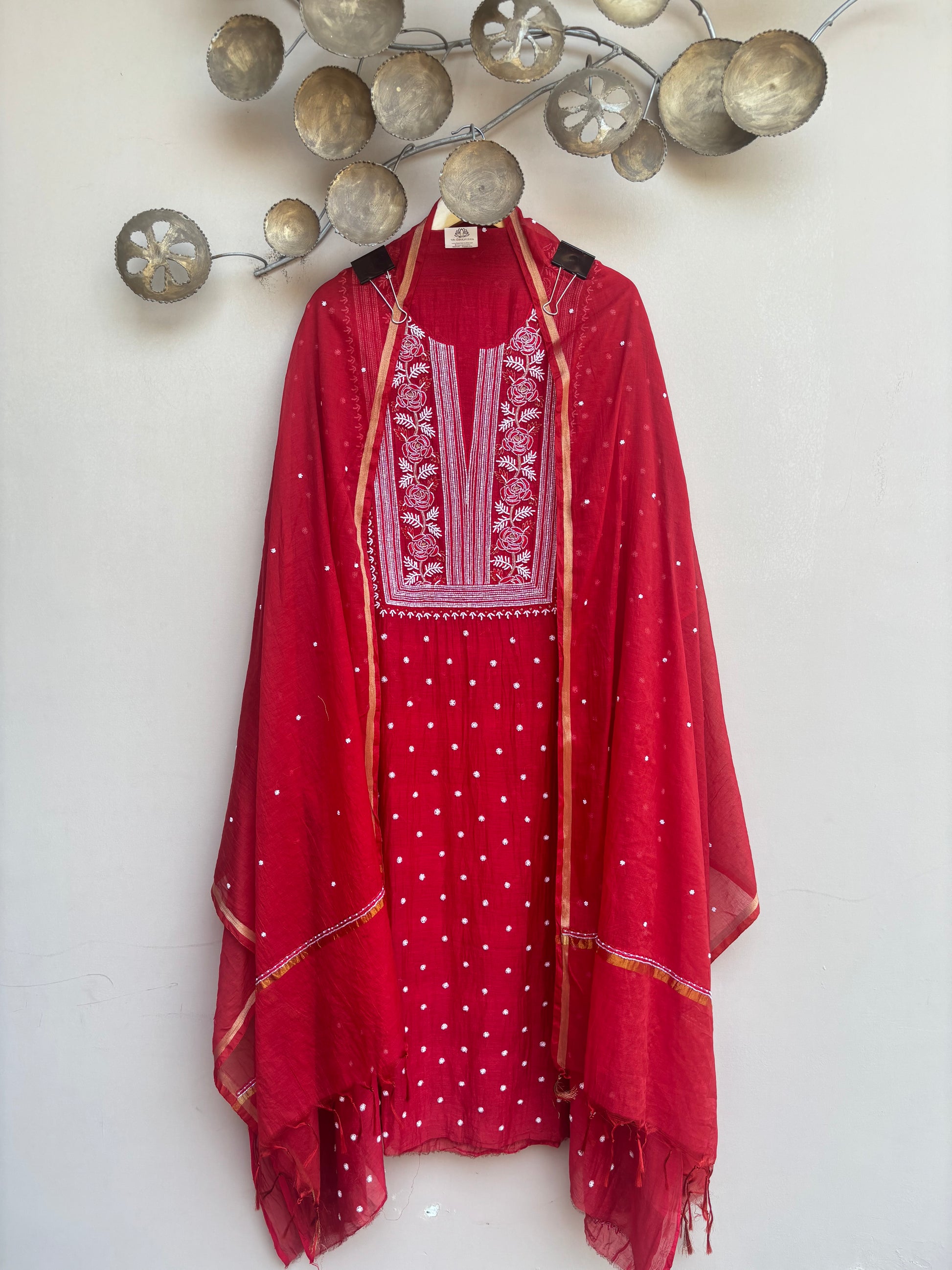 Noor-e-Rang Luckhnavi Unstitched Suit