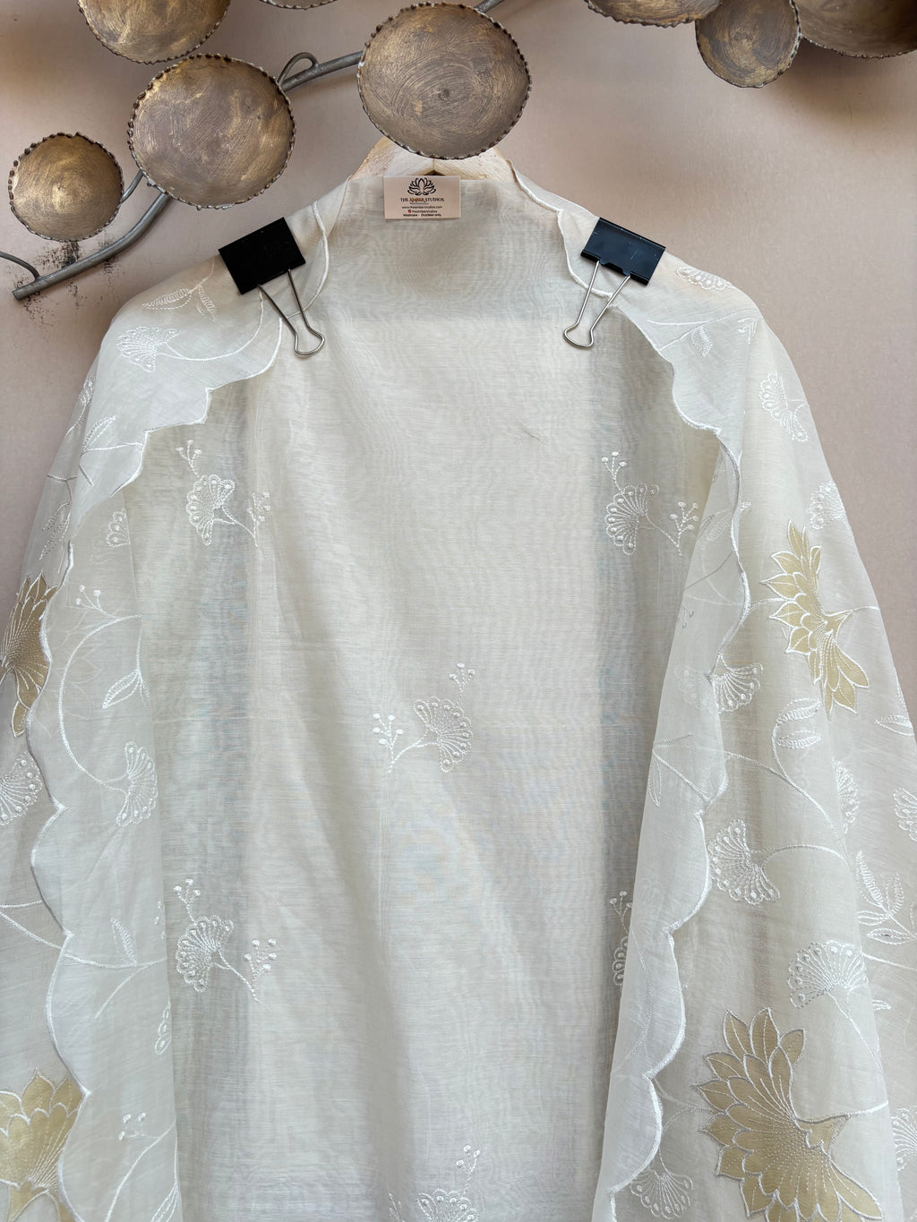 Ivory Blossom Élan Unstitched Suit