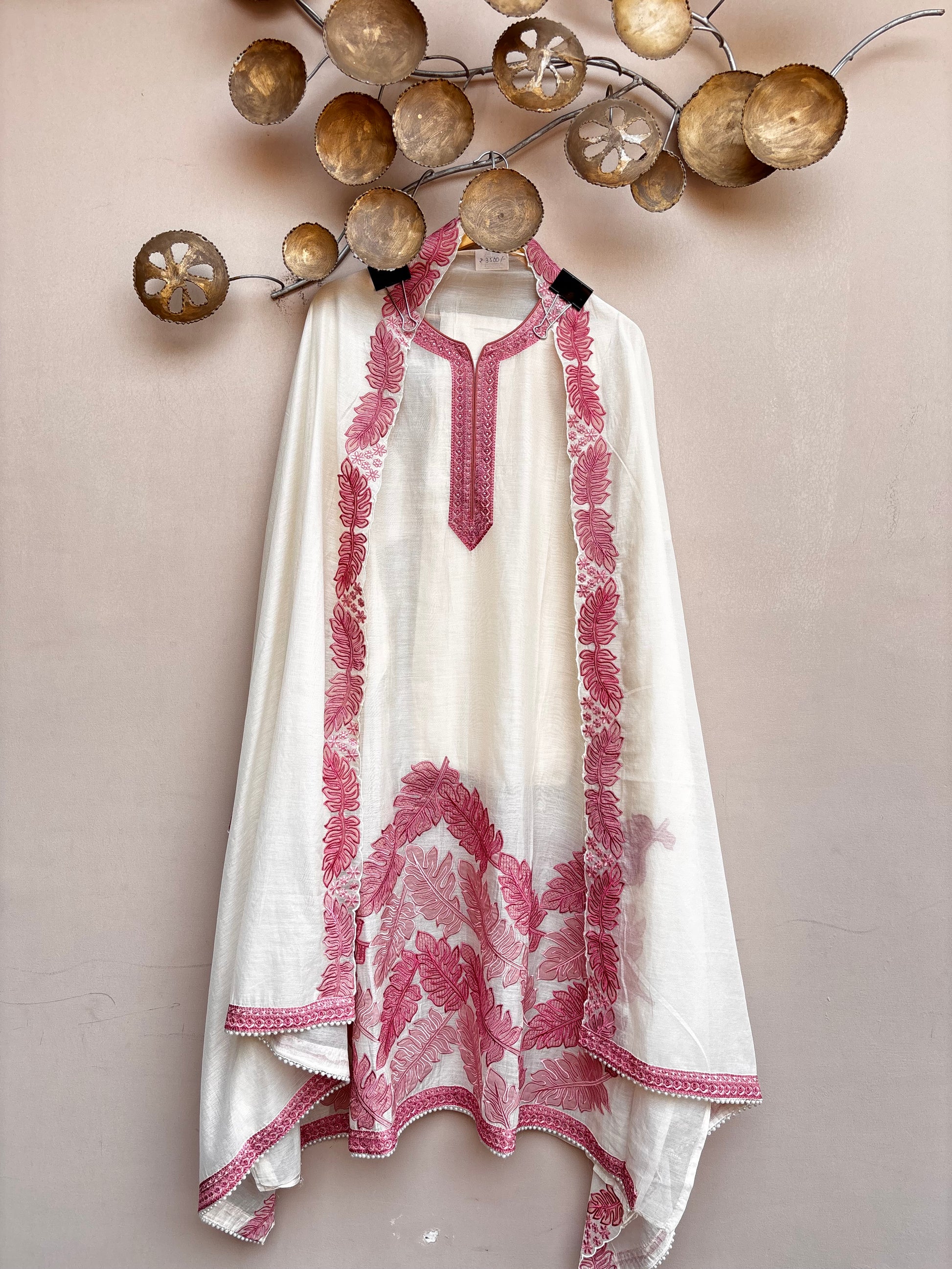 White Mulmul Chanderi suit with soft leaves patchwork embroidery