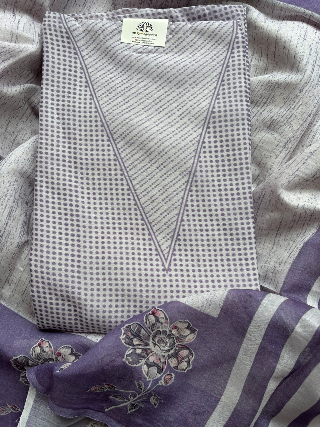 Amaltas Mulcotton Unstitched Suit