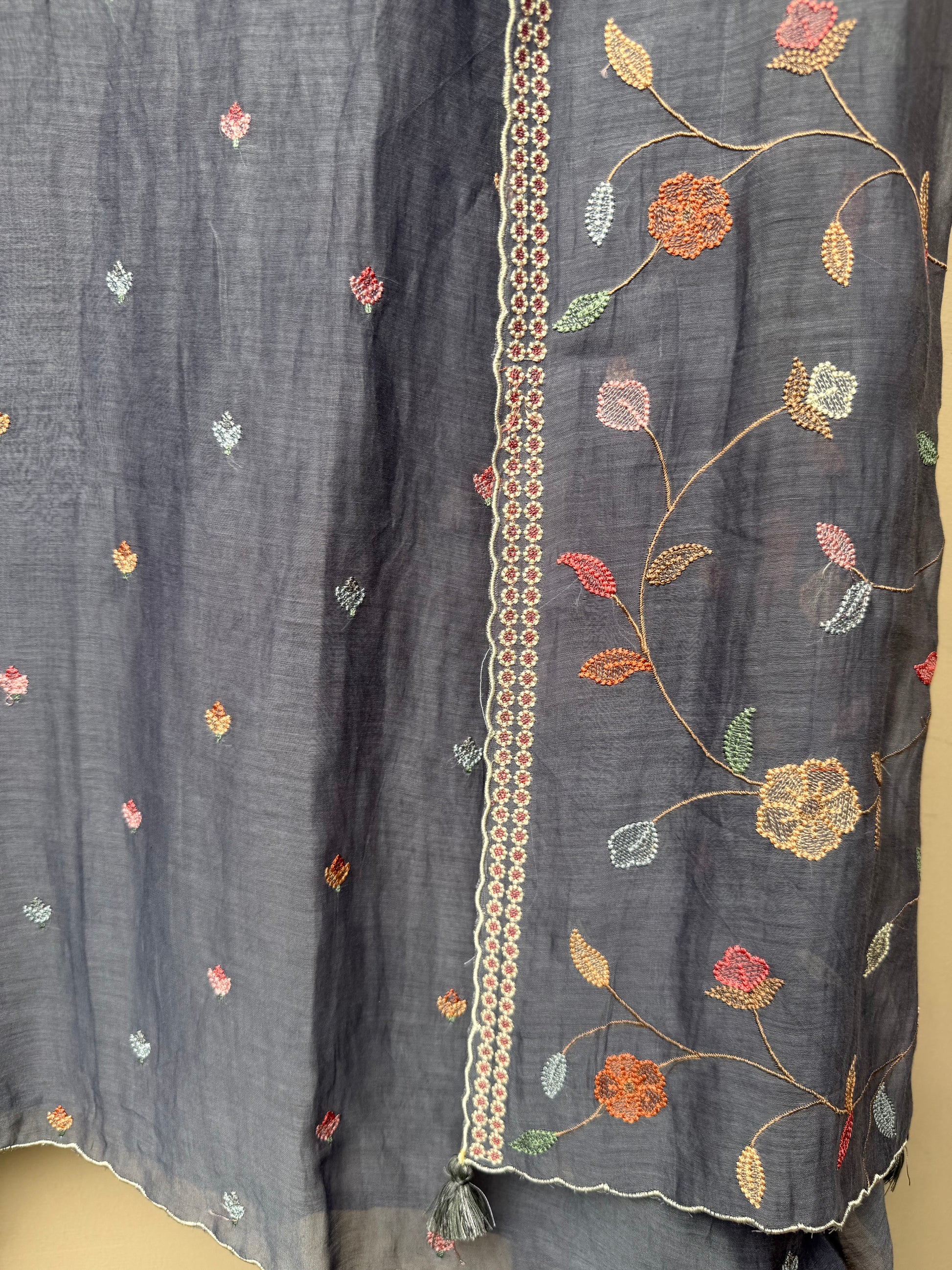 Noor Zariya Unstitched Suit
