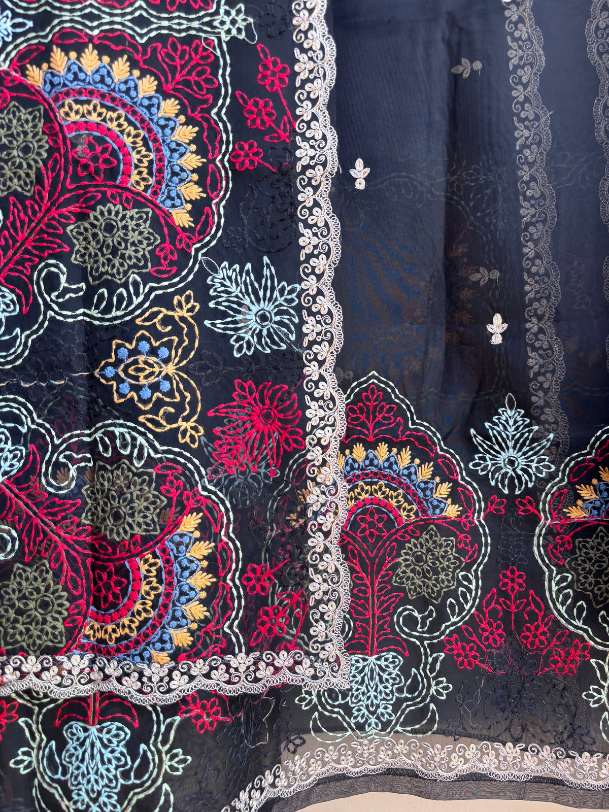 Ameera Soft Organza Unstitched Suit