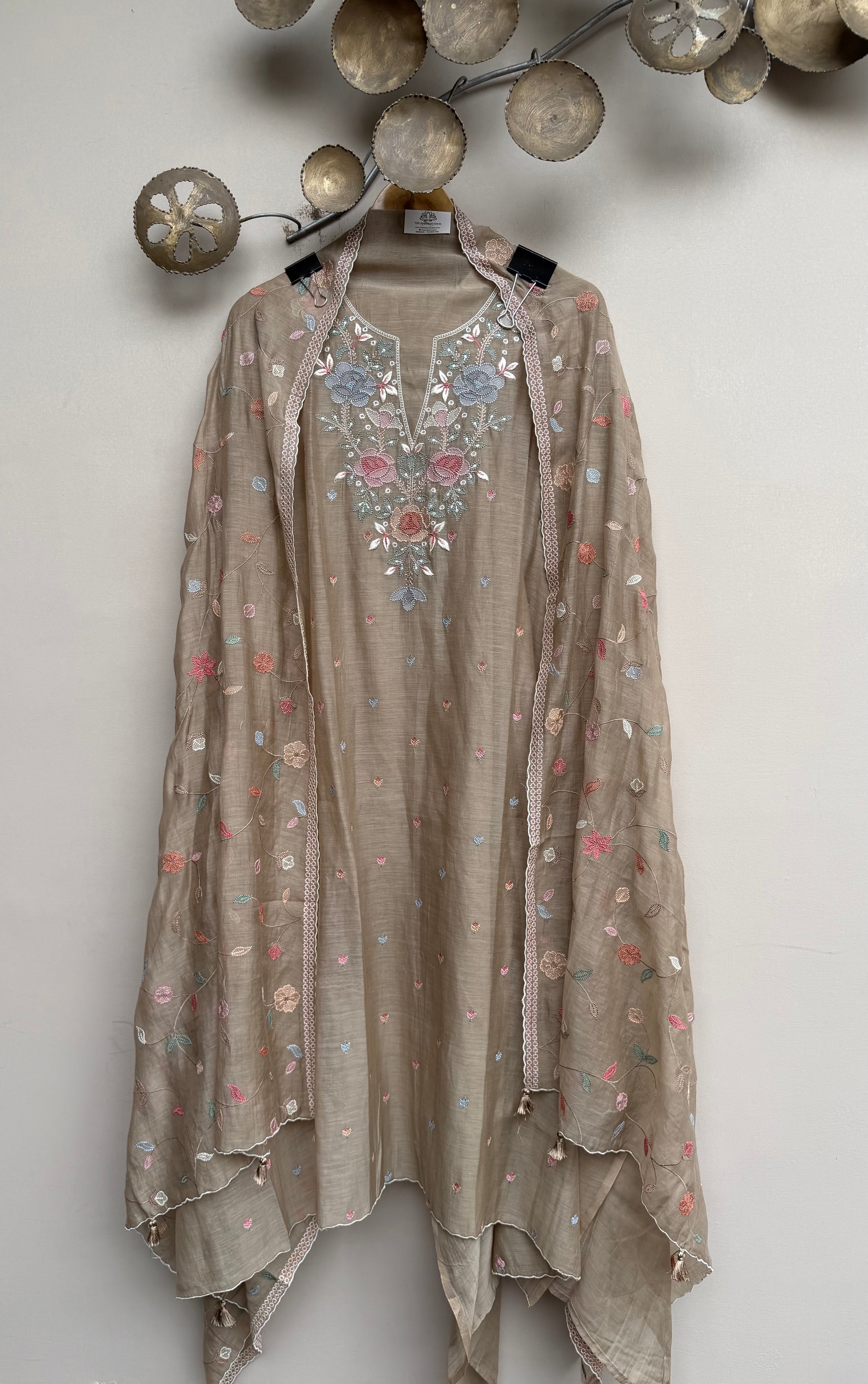Noor Zariya Unstitched Suit
