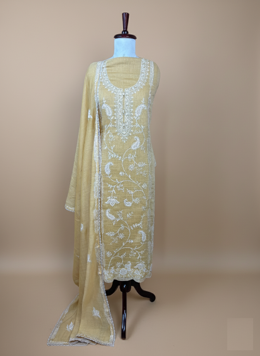 Pure Mulmul Chanderi with Applique Thread Embroidery with Laces