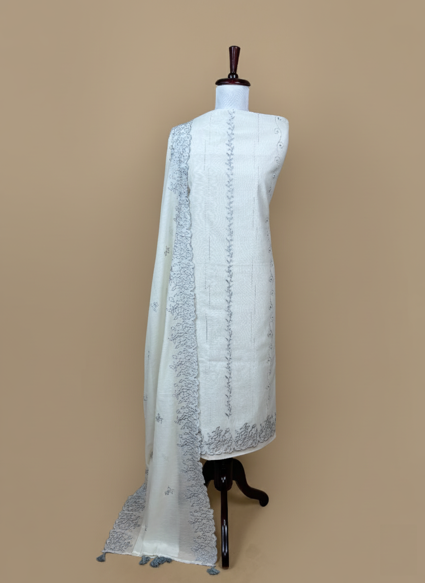 Off White Mulmul Chanderi Thread Work Embroidery Unstitched Suit