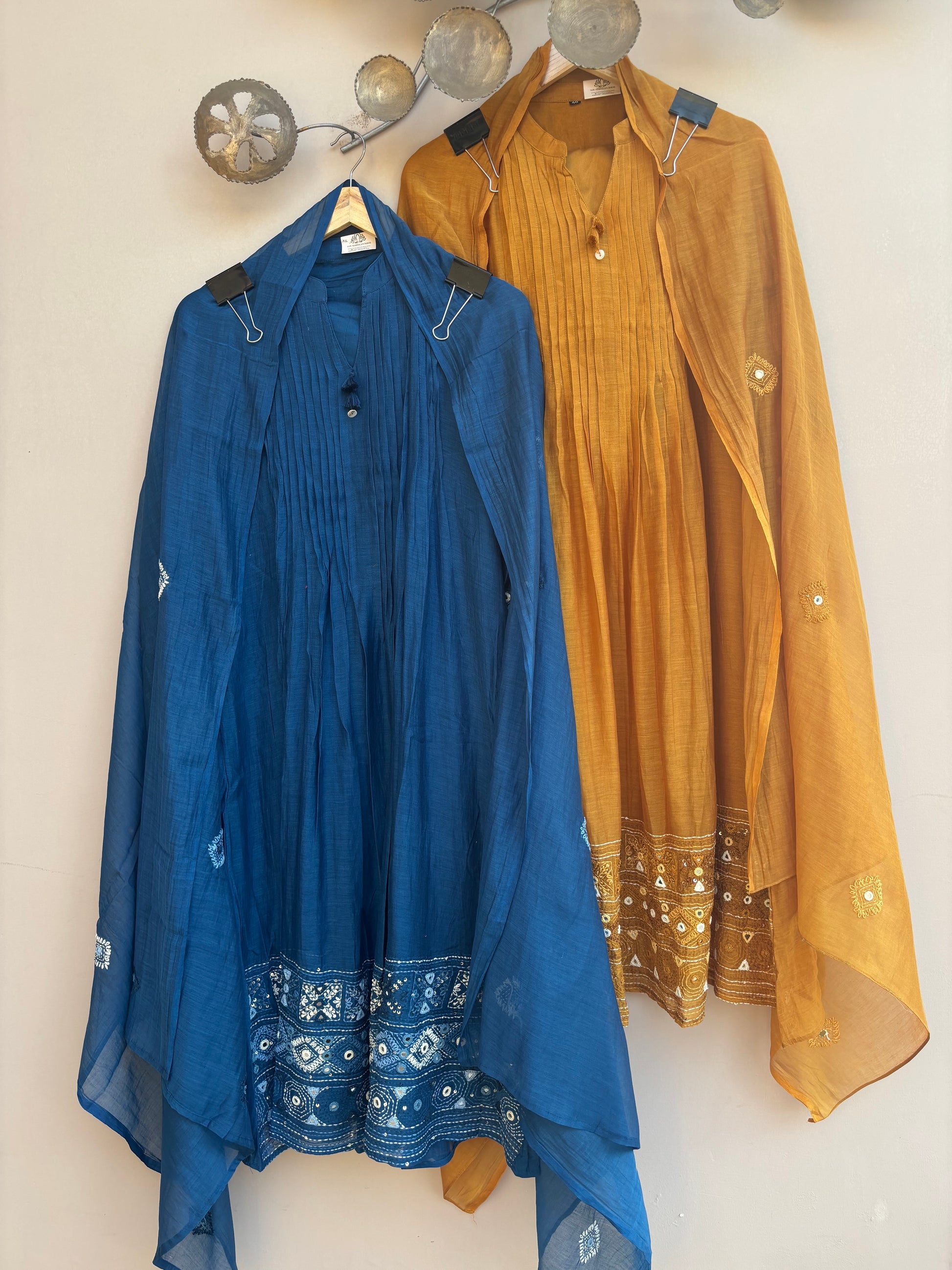 Amber Thread Grace Mulchanderi Set