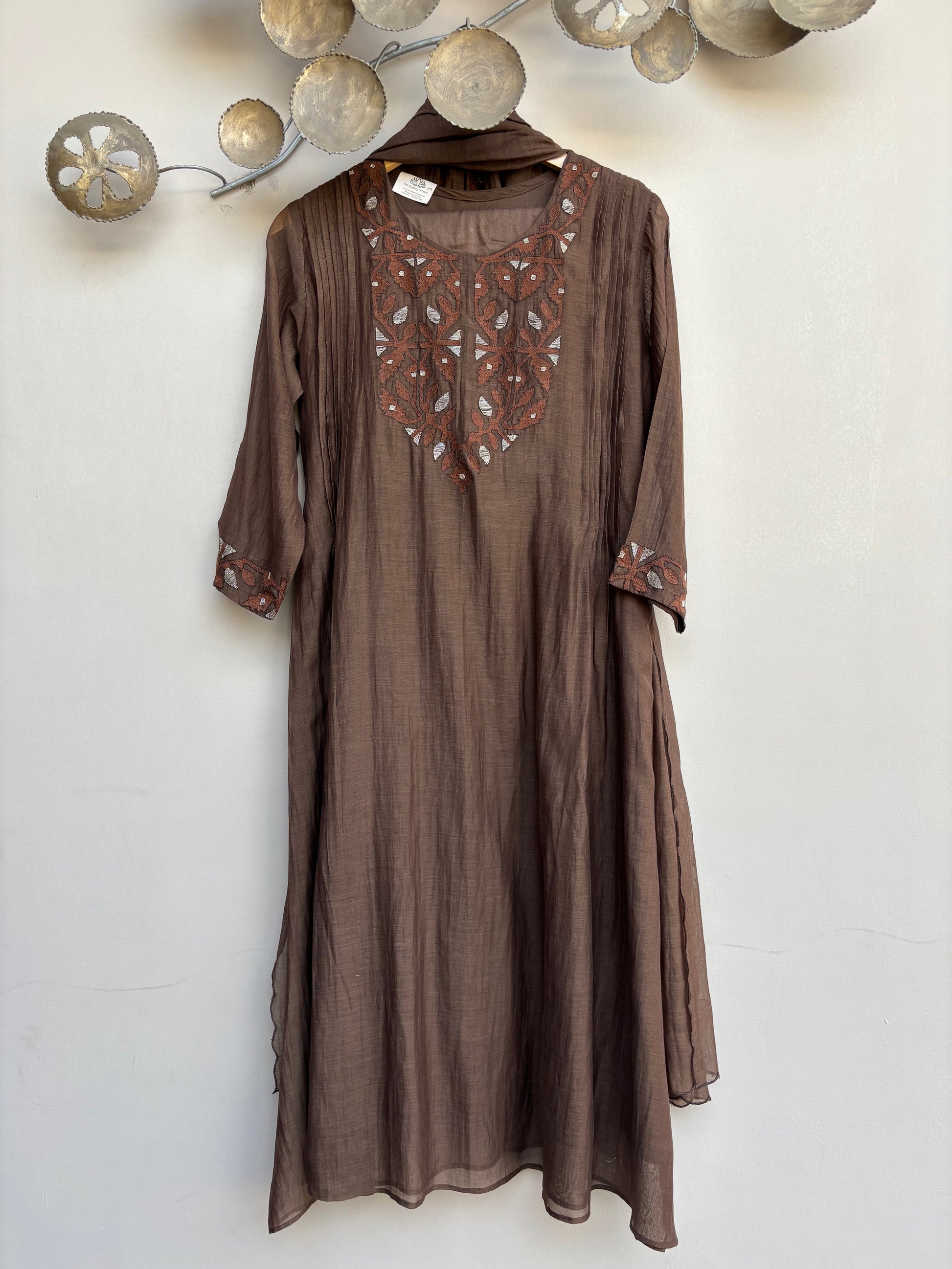 Bronze Meadow Beauty Mulchanderi Set