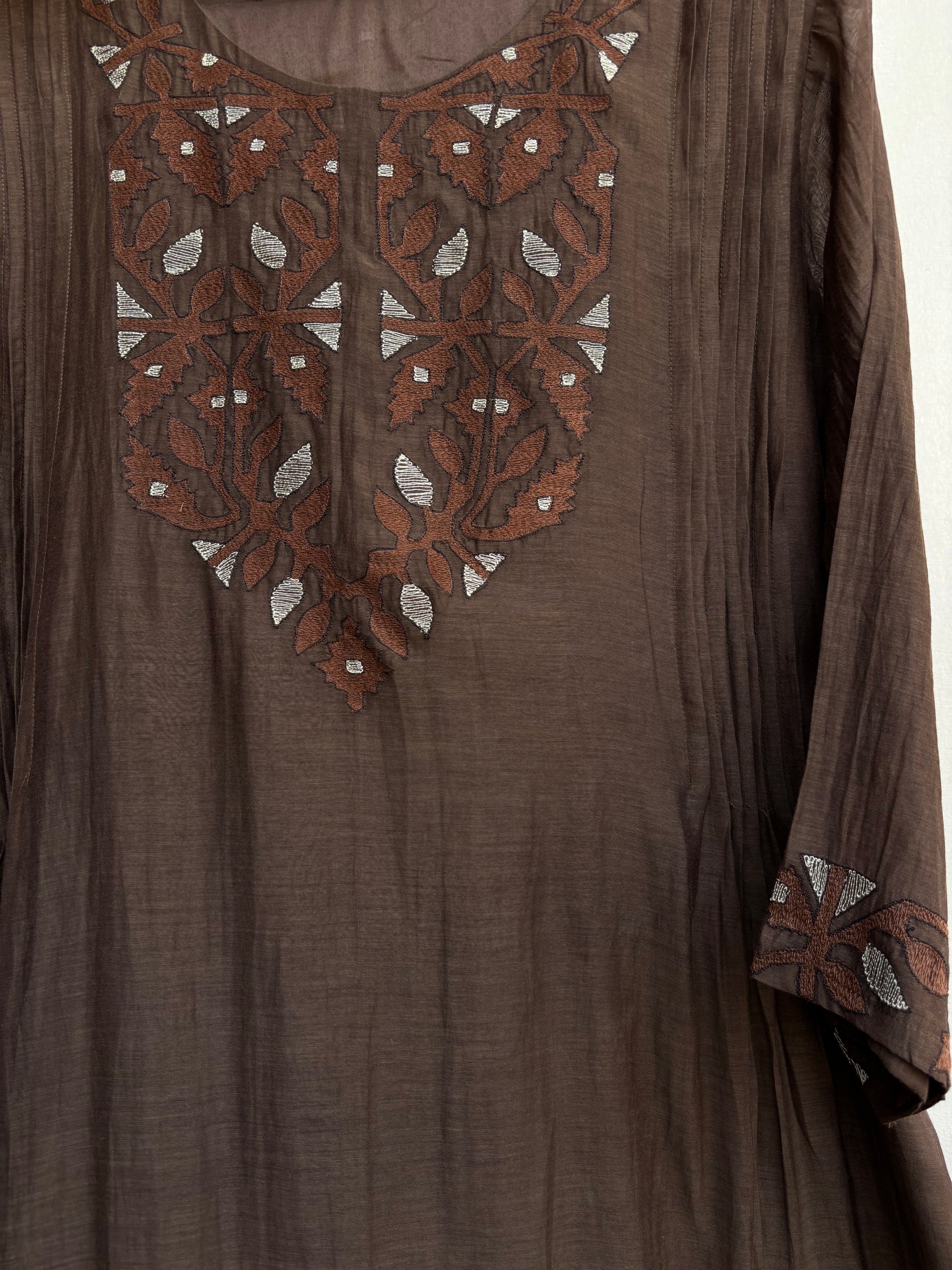 Bronze Meadow Beauty Mulchanderi Set