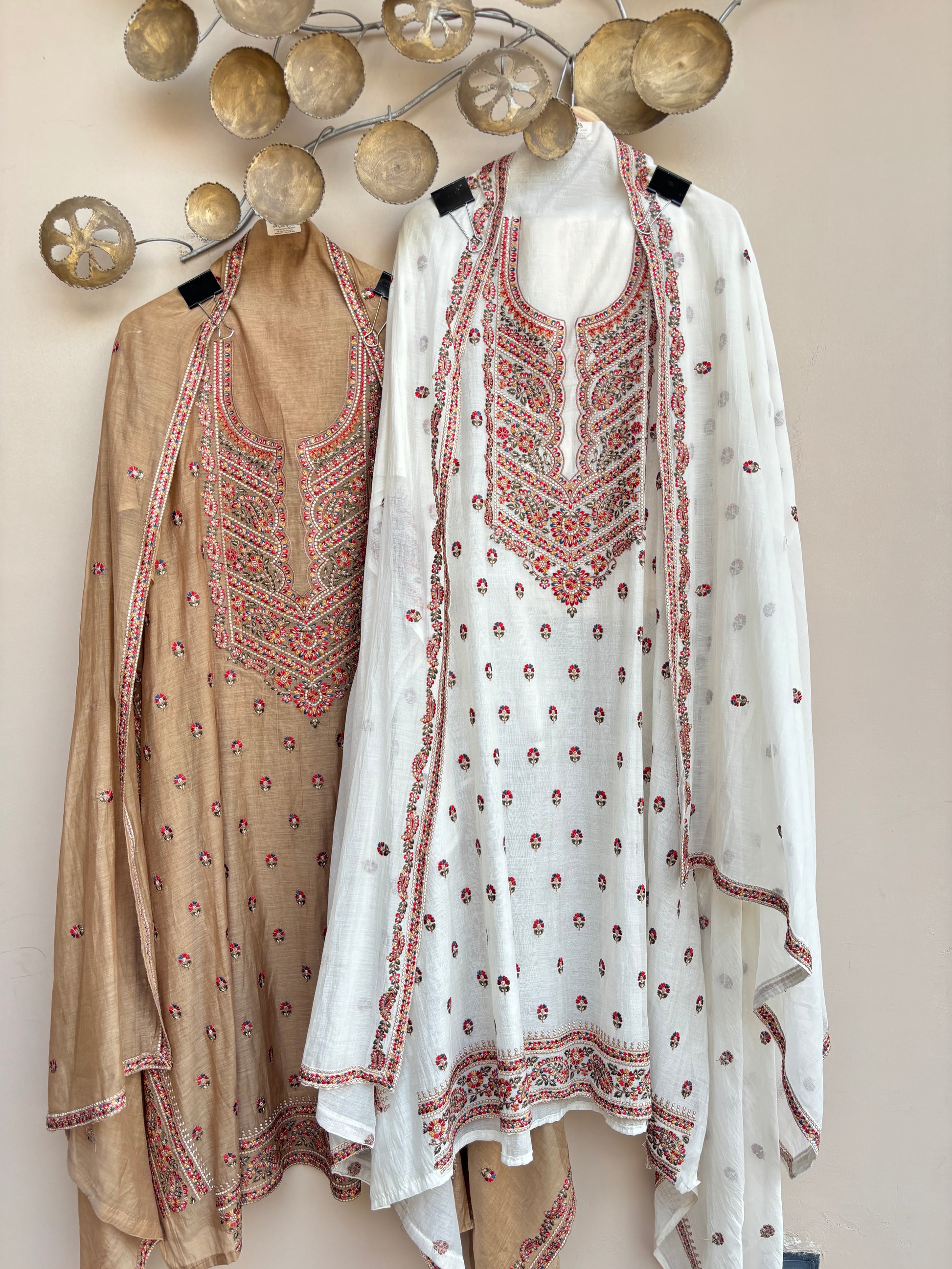 Suhana Resham Unstitched Suit
