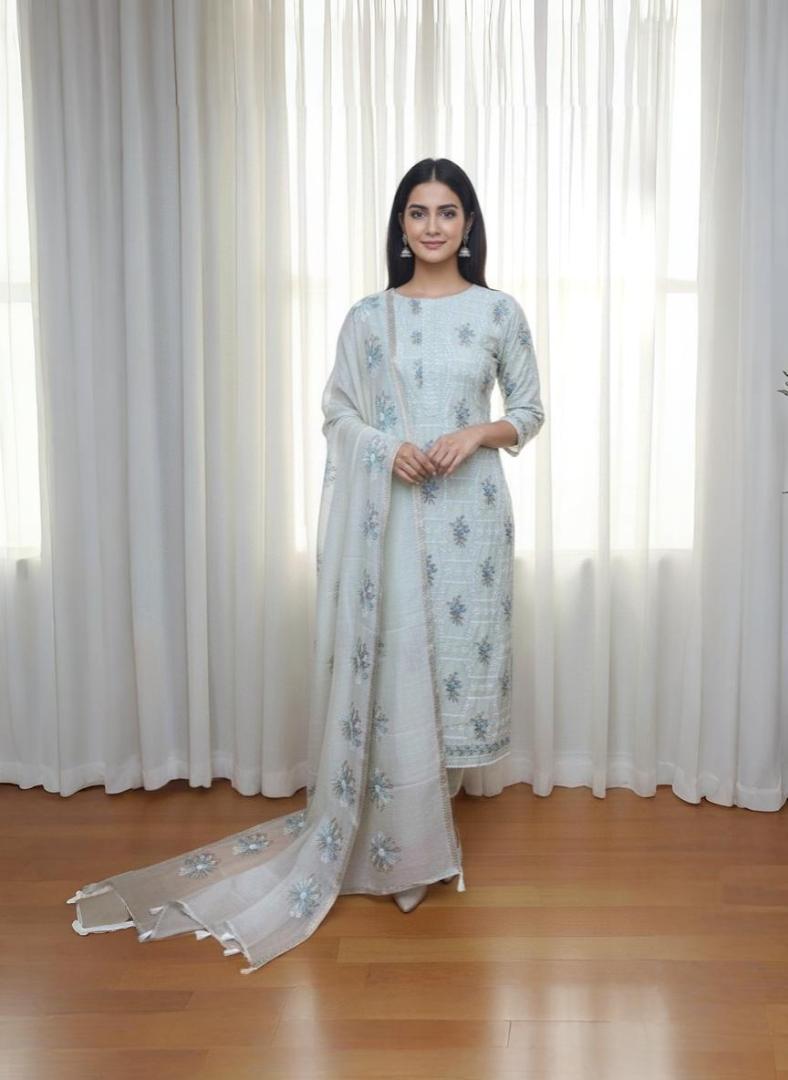 Mulmul Chanderi Thread Embroidery Suit With Dupatta
