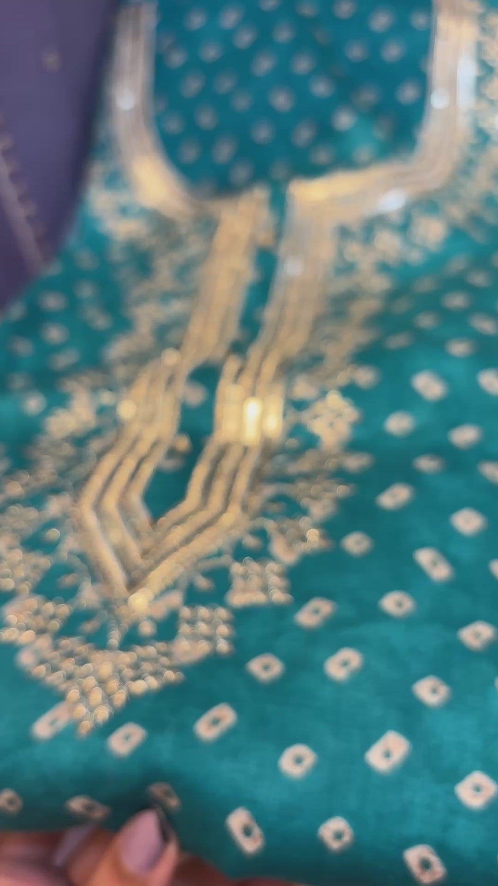 Chand Baori Unstitched Suit