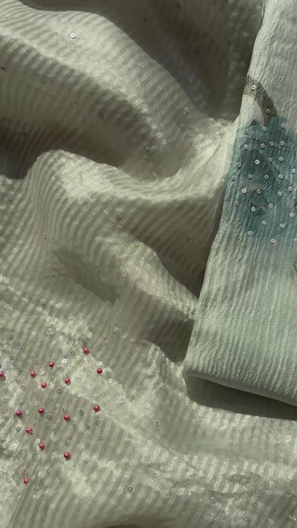 Crinkled Printed Pure Tissue with Sequence Embroidery Suit